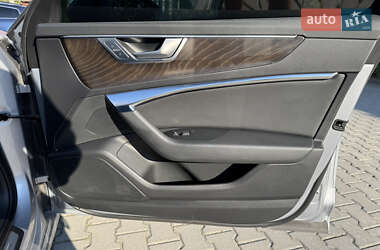 Седан Audi A6 2019 в 