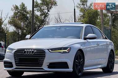 Седан Audi A6 2016 в 