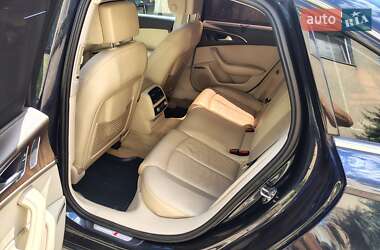 Седан Audi A6 2015 в 