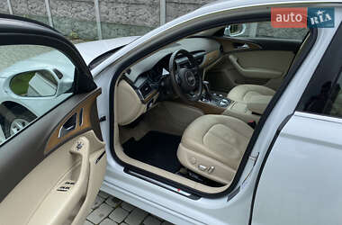 Седан Audi A6 2016 в 