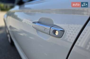 Седан Audi A6 2016 в 