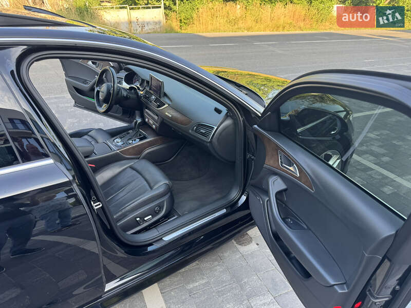 Седан Audi A6 2015 в Ужгороде