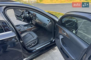 Седан Audi A6 2015 в 