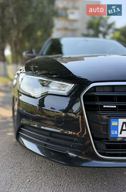 Седан Audi A6 2011 в 