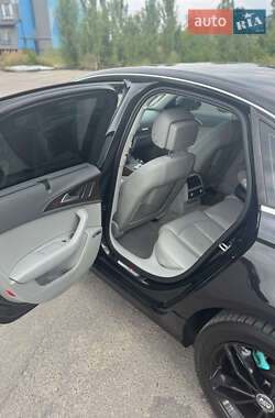 Седан Audi A6 2014 в 