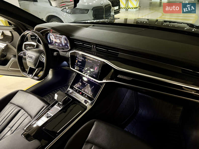 Седан Audi A6 2019 в Киеве