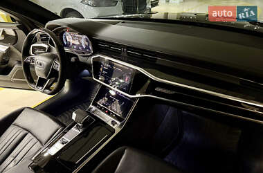 Седан Audi A6 2019 в 