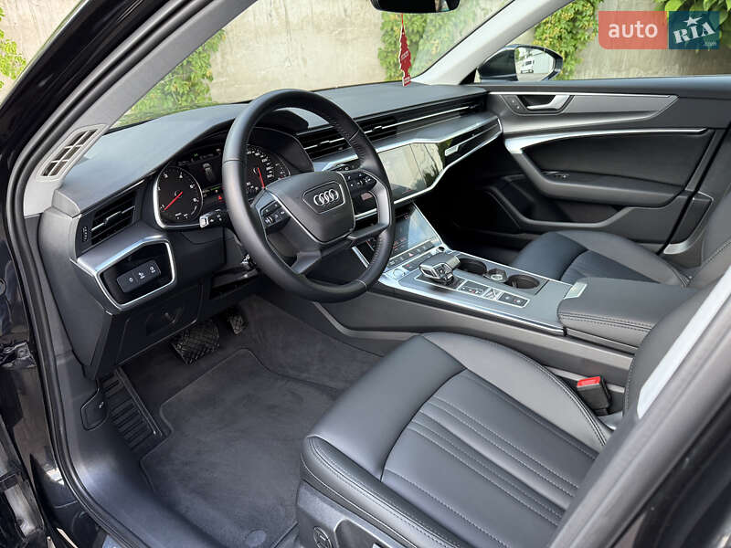 Универсал Audi A6 2019 в Ровно