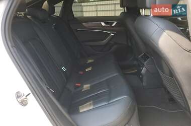 Седан Audi A6 2018 в 