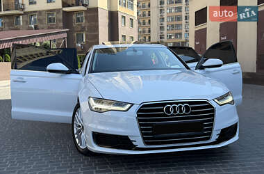 Седан Audi A6 2016 в 