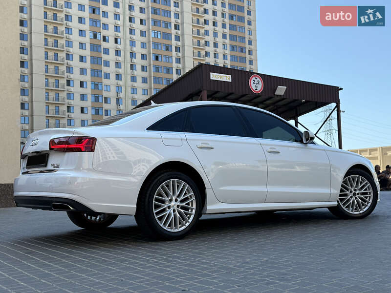 Седан Audi A6 2016 в Одессе