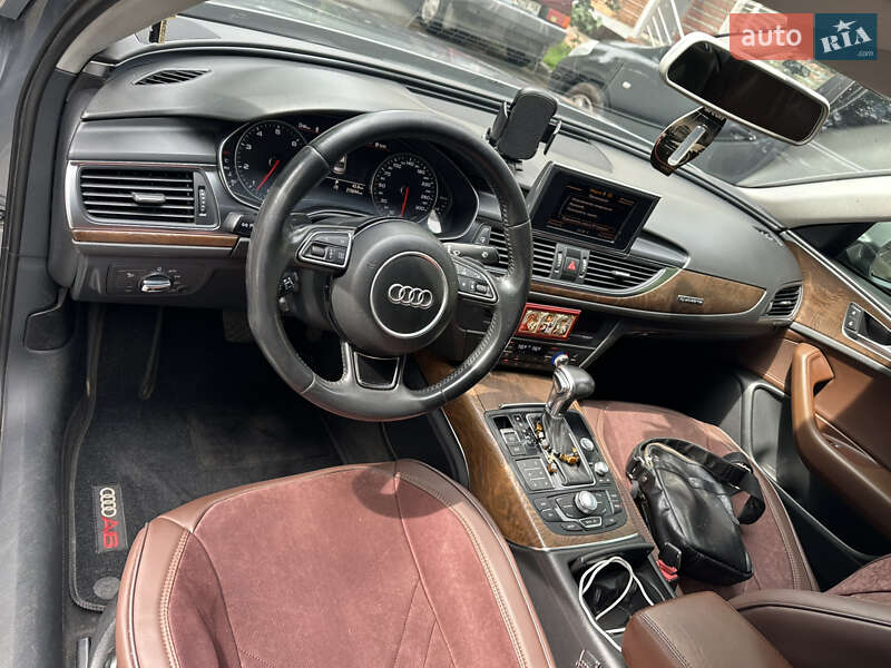 Седан Audi A6 2012 в Киеве