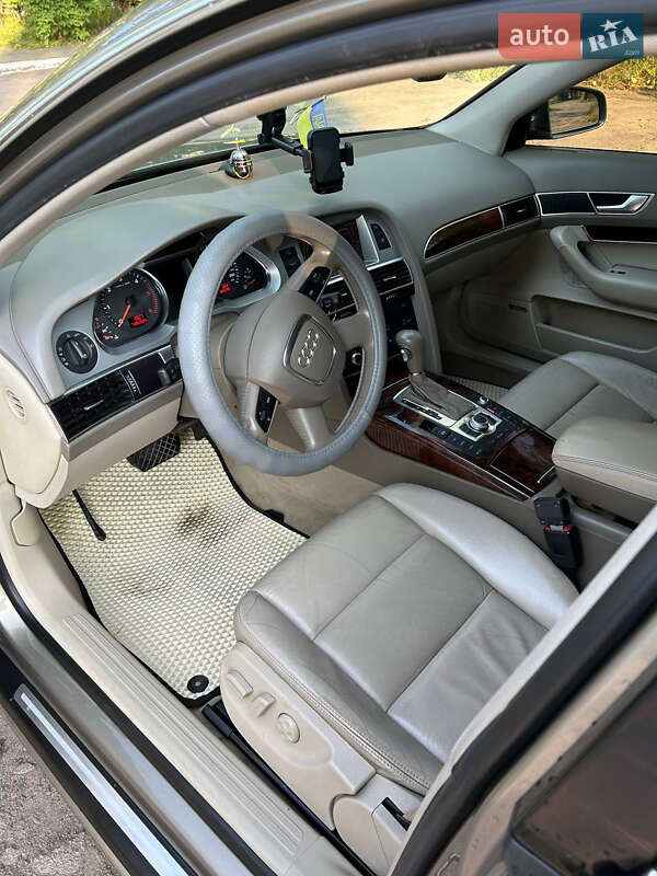 Седан Audi A6 2008 в Коростене