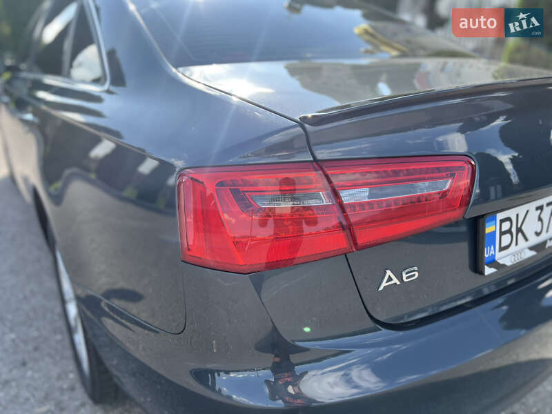 Седан Audi A6 2014 в Дубно