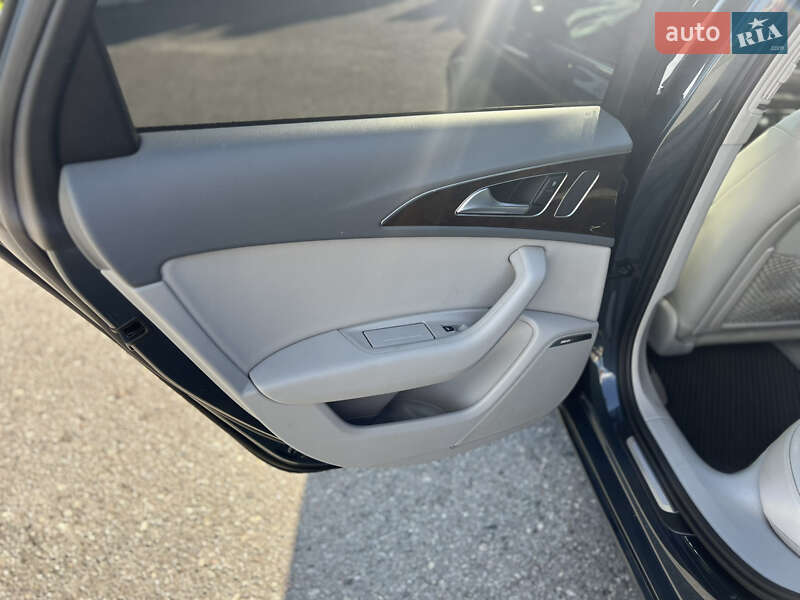 Седан Audi A6 2014 в Дубно