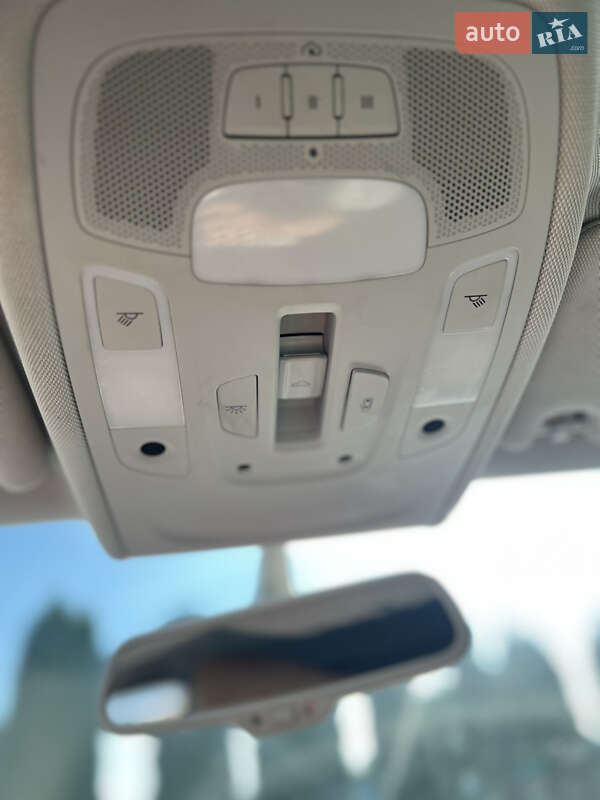 Седан Audi A6 2014 в Дубно