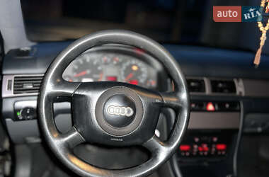 Седан Audi A6 1999 в 