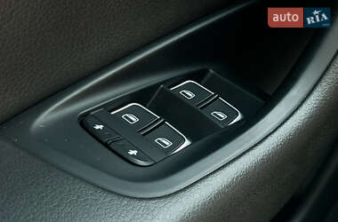 Седан Audi A6 2014 в 