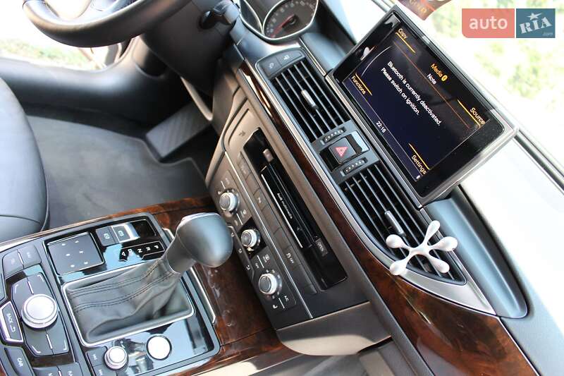 Седан Audi A6 2014 в Верхнеднепровске
