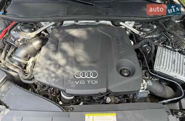 Универсал Audi A6 2019 в 