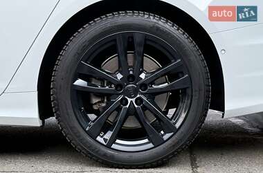 Седан Audi A6 2019 в 