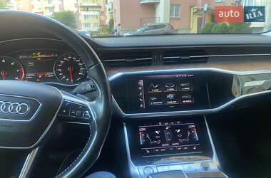 Седан Audi A6 2019 в 