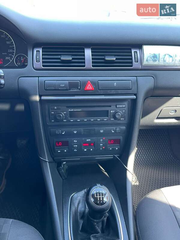 Универсал Audi A6 2003 в Луцке