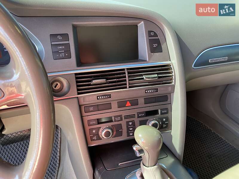 Седан Audi A6 2004 в Одессе
