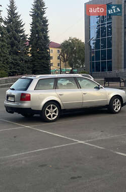 Универсал Audi A6 2001 в 