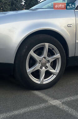 Универсал Audi A6 2001 в 
