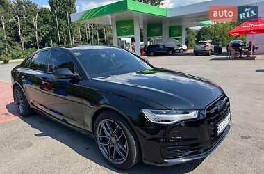 Седан Audi A6 2015 в 