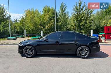 Седан Audi A6 2015 в 