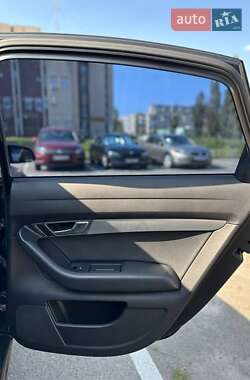 Седан Audi A6 2004 в 
