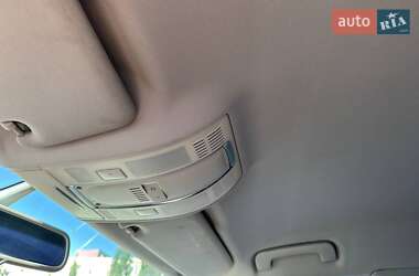 Седан Audi A6 2004 в 