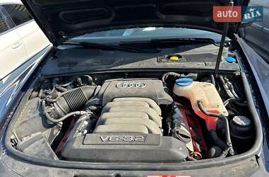 Седан Audi A6 2004 в 
