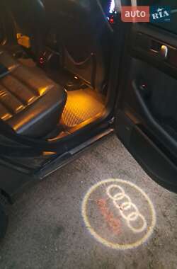 Седан Audi A6 2002 в 