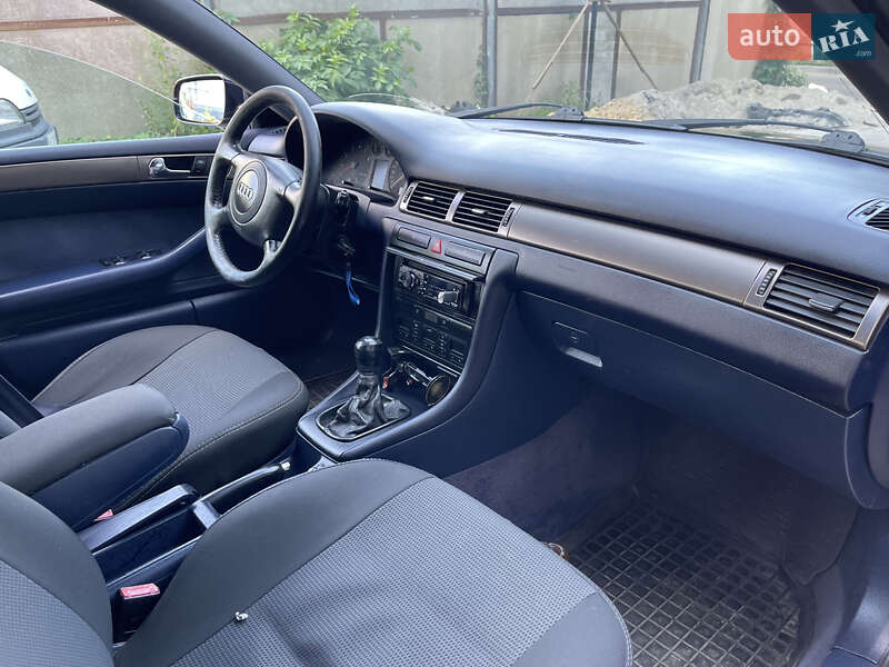 Седан Audi A6 1999 в Луцке