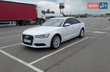Седан Audi A6 2012 в 