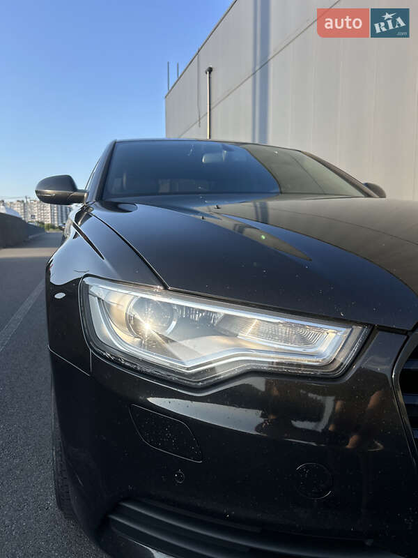 Седан Audi A6 2012 в Киеве