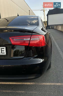 Седан Audi A6 2012 в 