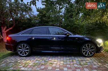 Седан Audi A6 2016 в 