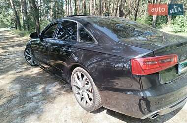 Седан Audi A6 2014 в 