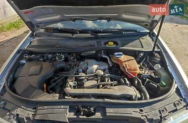 Седан Audi A6 2000 в 