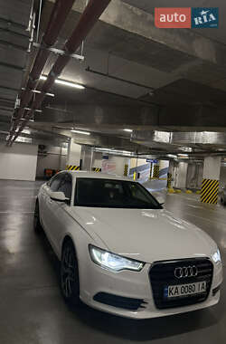 Седан Audi A6 2012 в Киеве