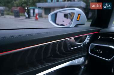 Седан Audi A6 2021 в 