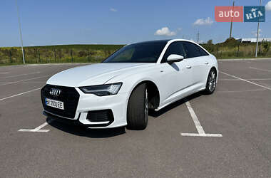 Седан Audi A6 2019 в 