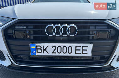 Седан Audi A6 2019 в 
