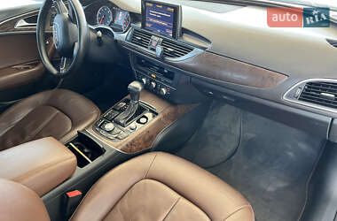 Седан Audi A6 2012 в 