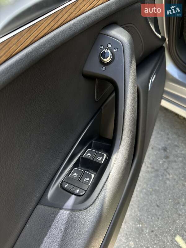 Седан Audi A6 2015 в Хмельницком