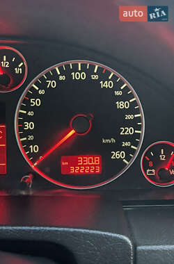 Универсал Audi A6 2002 в 